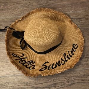 BNIB “hello sunshine” floppy wide brim sunhat